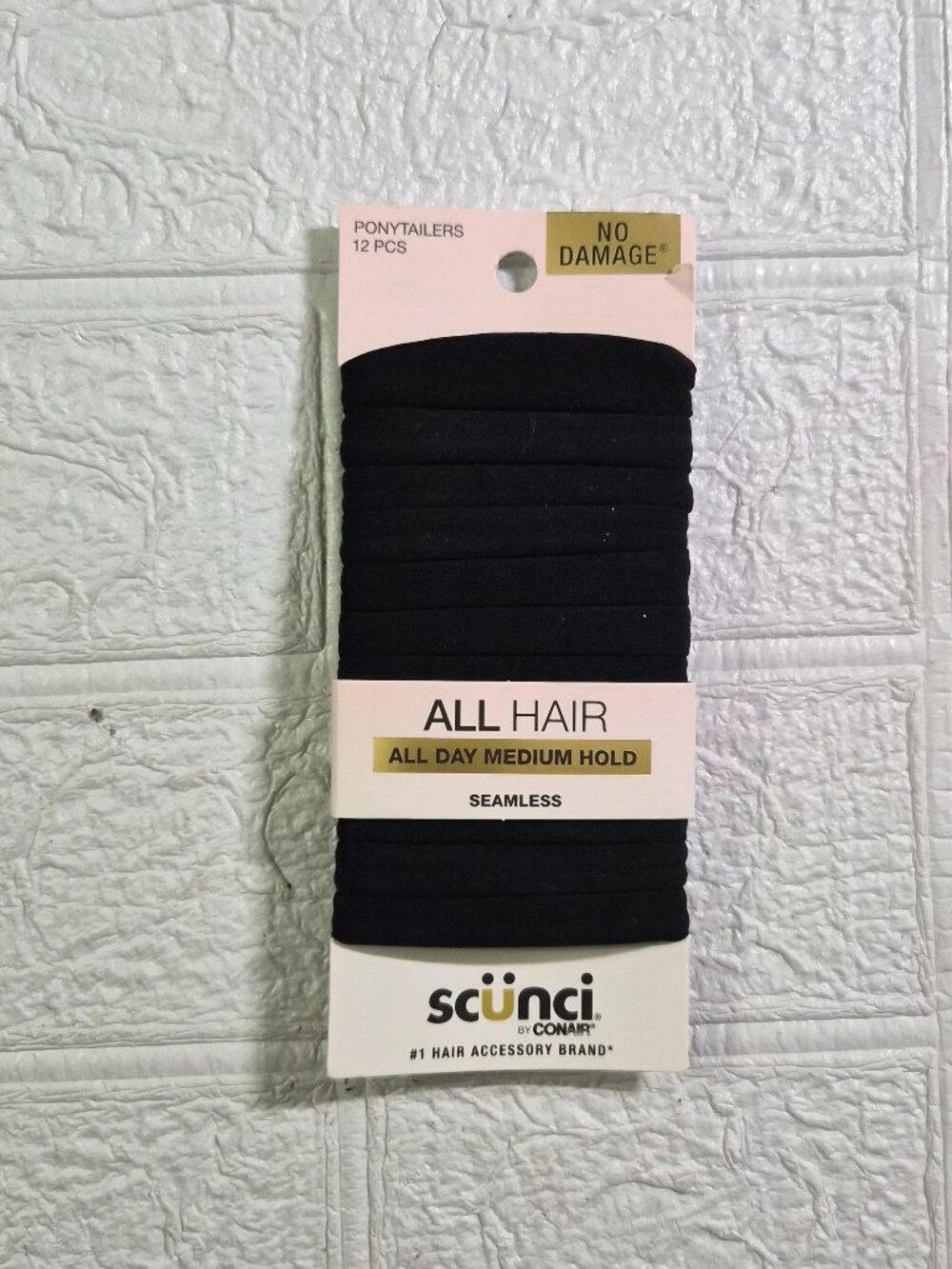 Scunci By Conair 12 Piece No damage all day medium hold seamless hair ties Black